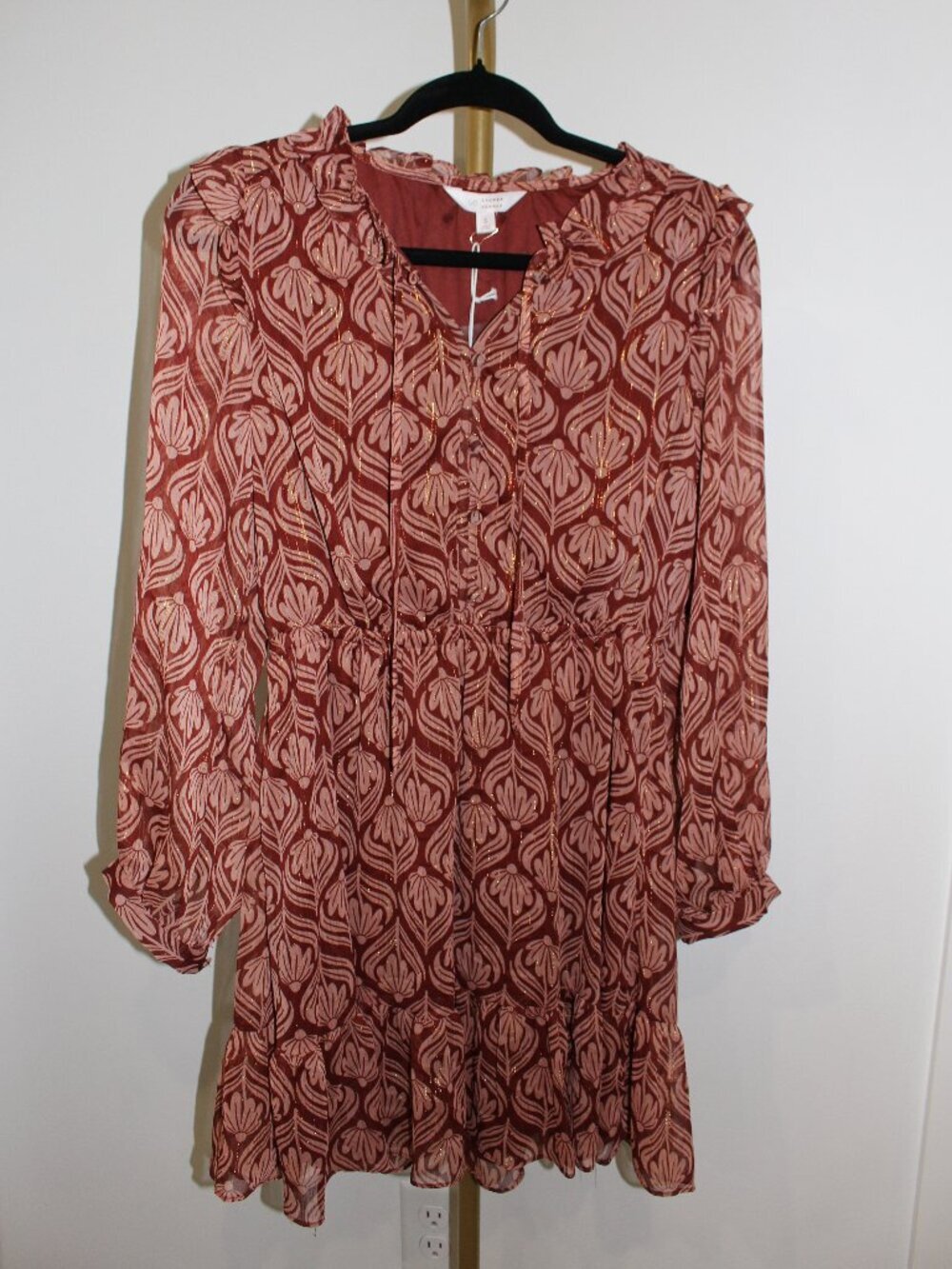 Women's Lauren Conrad Long Sleeved Dress Size Small